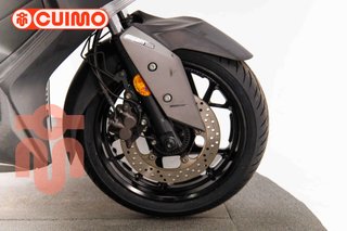 YAMAHA XMAX 300
