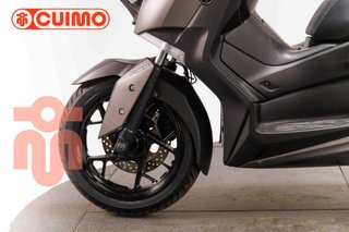 YAMAHA XMAX 300