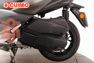 YAMAHA XMAX 300