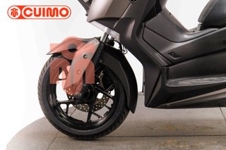 YAMAHA XMAX 300