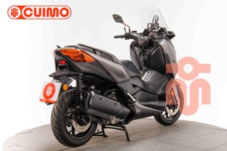 YAMAHA XMAX 300