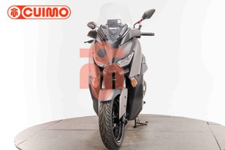 YAMAHA XMAX 300
