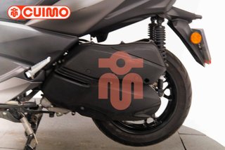 YAMAHA XMAX 300
