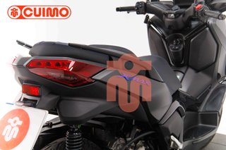 YAMAHA XMAX 300