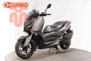 YAMAHA XMAX 300