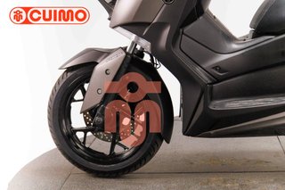 YAMAHA XMAX 300