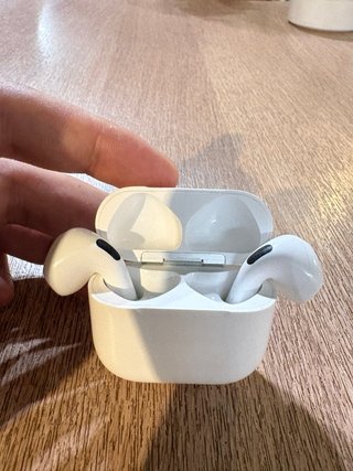 Apple AirPods 4 - Blancos 2024