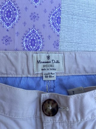 Conjunto Camisa Azul y Pantalón Beige
