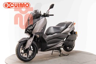 YAMAHA XMAX 300