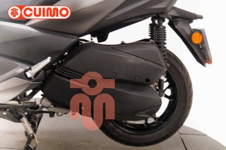 YAMAHA XMAX 300