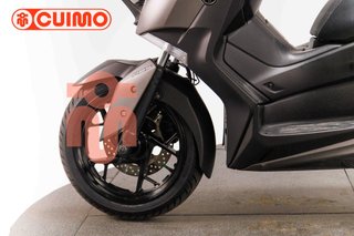 YAMAHA XMAX 300