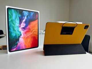 Pad Pro 12,9” (4ª Generación) 128GB + Apple Pencil