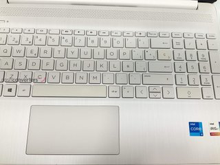 pc portatil hp 15s-fq2076ns