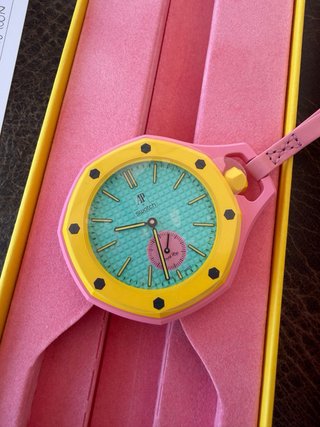 Audemars Piguet x Swatch, Royal Pop- Rosa