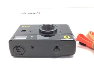camara compacta 35mm dubblefilm show