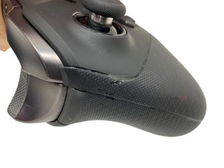 mando xbox series microsoft elite series 2