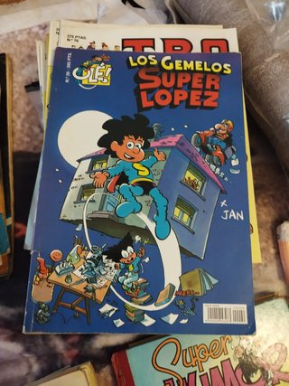 LOTE 4 CÓMICS/TEBEOS CLÁSICOS