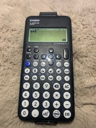 Calculadora Casio fx-82SP CW Iberia