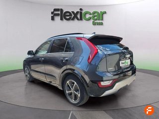 Kia Niro 1.6 GDi HEV 104kW (141CV) Concept
