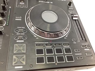 mesa mezclas denon dj prime 2