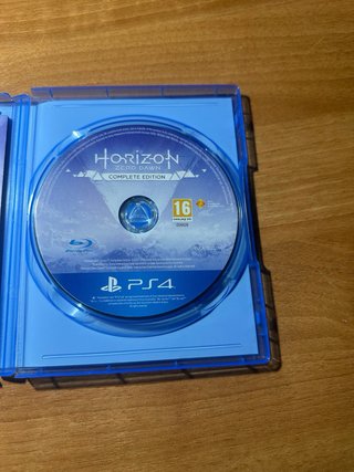 Horizon Zero Dawn Complete Edition PS4
