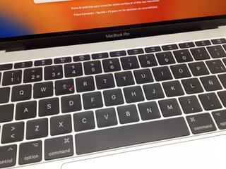 portatil apple apple macbook air core i5 1.8 13 (2017) (a1466)