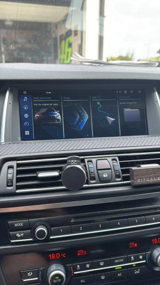 Rádio BMW F10 F11 Android 14 + GPS + Carplay