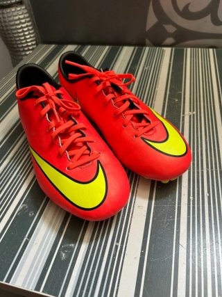 Botas de fútbol Nike Mercurial Victory V FG t 38.5