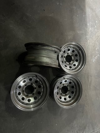 4 Llantas Acero 15 4x4 Desplazadas