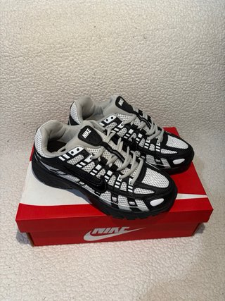 Nike P6000 Blancas y Negras