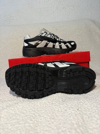 Nike P6000 Blancas y Negras