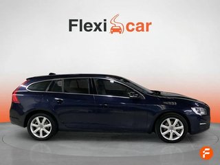 Volvo V60 2.0 D3 Momentum Auto