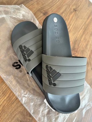 Chanclas Adidas Gris Talla 42