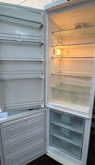 FRIGORÍFICO COMBI NO FROST LIEBHERR EN BLANCO