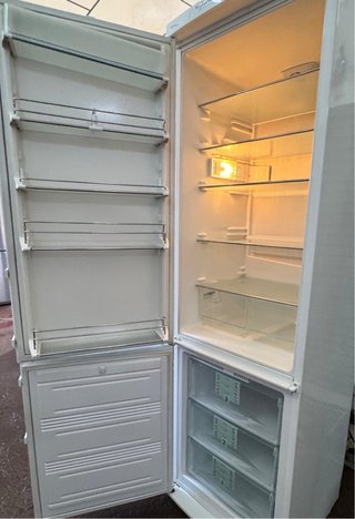 FRIGORÍFICO COMBI NO FROST LIEBHERR EN BLANCO