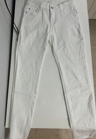 Pantalones vaqueros blancos