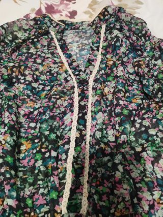 Vestido estampado floral manga larga