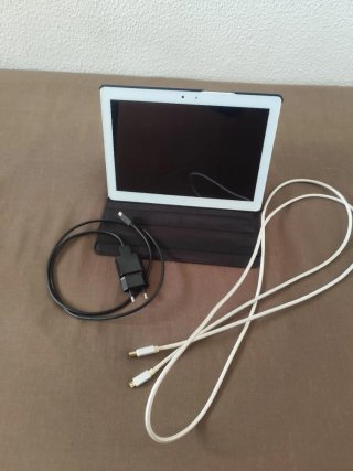 Tablet BQ Aquaris M10 Blanca + Accesorios