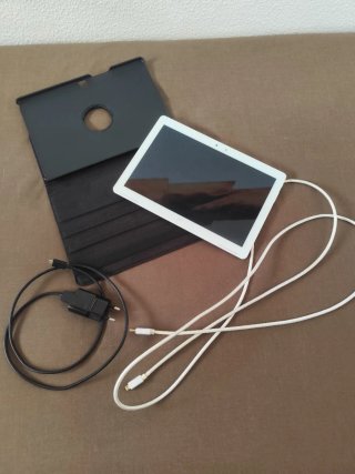 Tablet BQ Aquaris M10 Blanca + Accesorios