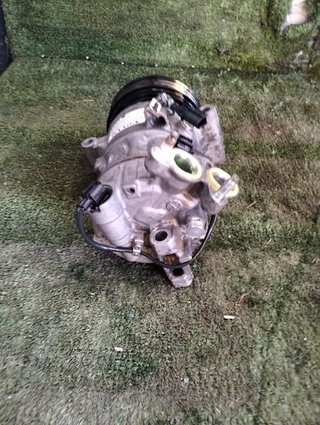 COMPRESOR AIRE ACONDICIONADO Volvo V40 (2012->)