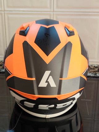 Capacete Shark com Orelhas e airon