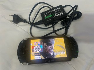 Sony PSP 1004 Negra 16GB