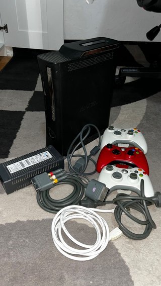 Pack Xbox 360 + 9 Juegos + 3 Mandos