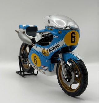Suzuki XR14 Barry Sheene 1975 de segunda mano por 119 EUR en Los