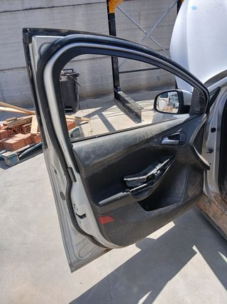 PUERTA DELANTERA DERECHA Ford Focus Berlina (CB8)(2010->)