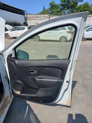 PUERTA DELANTERA DERECHA Dacia Sandero II (10.2012->)
