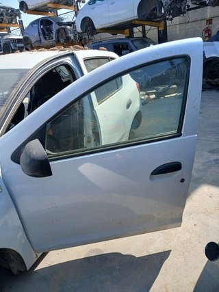 PUERTA DELANTERA IZQUIERDA Dacia Sandero II (10.2012->)
