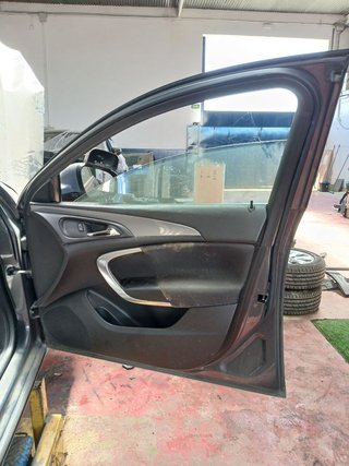 PUERTA DELANTERA DERECHA Opel Insignia Berlina (2008->)