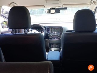 Mitsubishi Outlander 2.0 PHEV Kaiteki Auto 4WD