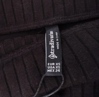 Falda de Stradivarius
